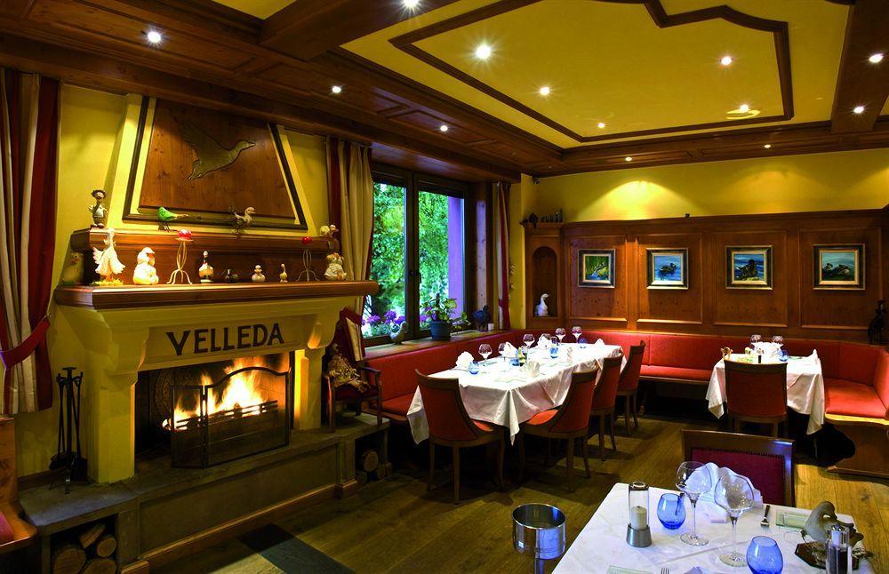 Hotel Restaurant Le Velleda Grandfontaine  Exterior photo