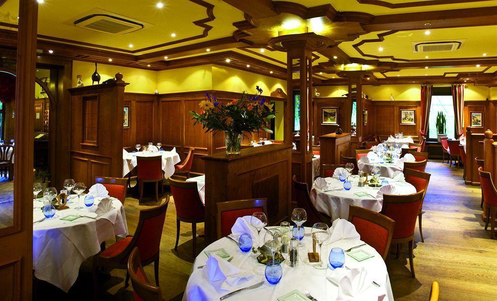 Hotel Restaurant Le Velleda Grandfontaine  Exterior photo